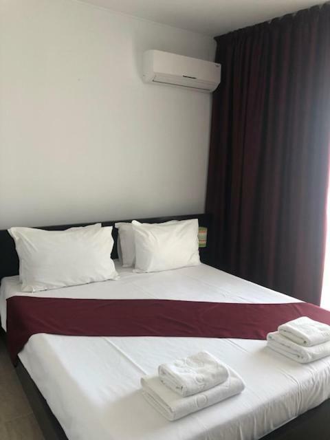 Hotel Academy